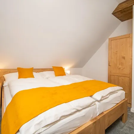 Pri Jazere Podbanske