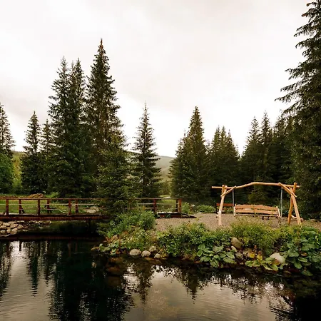 Pri Jazere Podbanske *